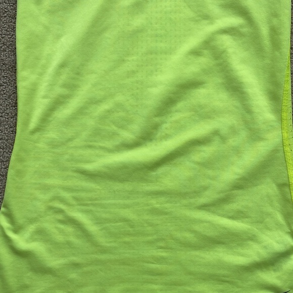Nike Dri Fit Tank - Picture 4 of 6